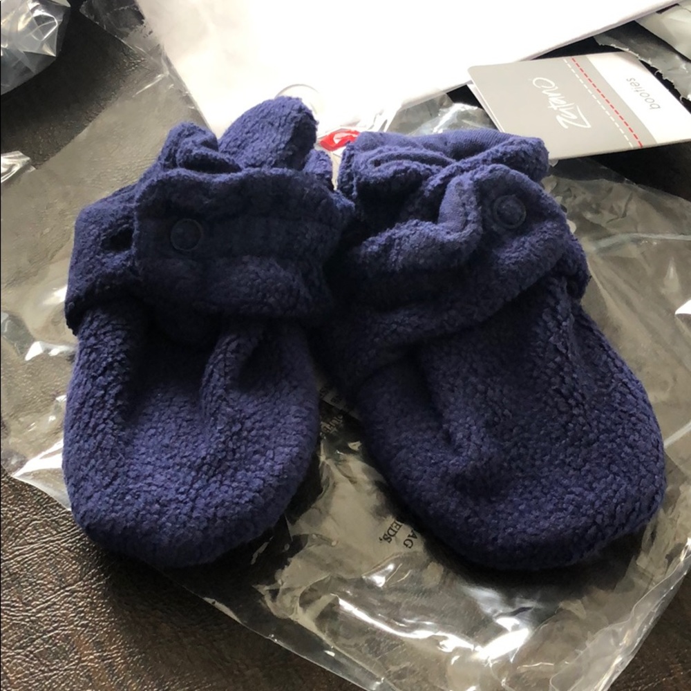 Zutano booties